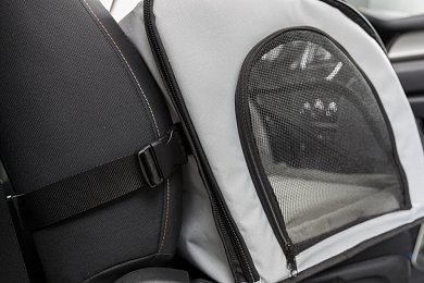 ΚΑΘΙΣΜΑ ΑΥΤΟΚΙΝΗΤΟΥ 44Χ37Χ40CM ΓΚΡΙ/ΜΑΥΡΟ