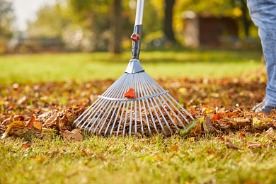 Τσουγκρανόσκουπα Μεταλλική Ρυθμιζόμενη Gardena Combi