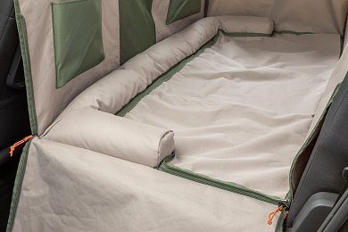 Premium Κάλυμμα & Κρεβάτι Πίσω Καθίσματος Αυτοκινήτου για Σκύλους – Διπλής Όψης (Ζεστό/Κρύο) 1,61x2,1m